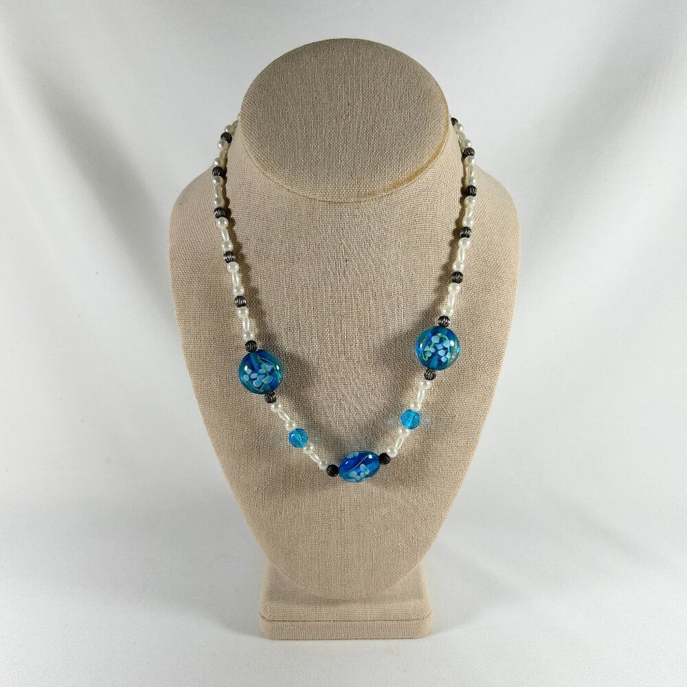 PEARL AND FLORAL 18 INCH NECKLACE